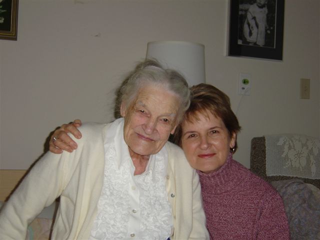 Myrtel Zummach, Darleen Verch