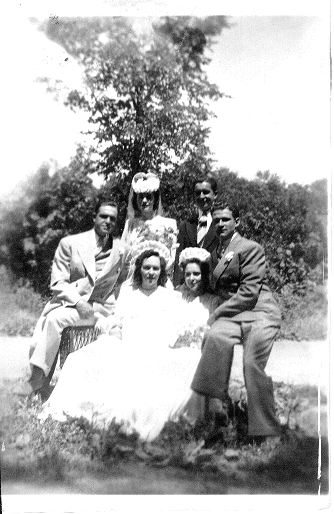 Double Lavoie marriage picture with Victor Lavoie present